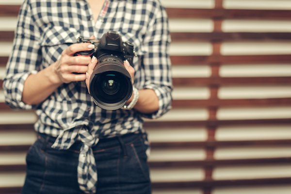 DSLR camera